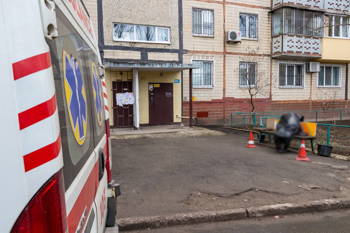 Он недавно пережил инсульт Он недавно пережил инсульт