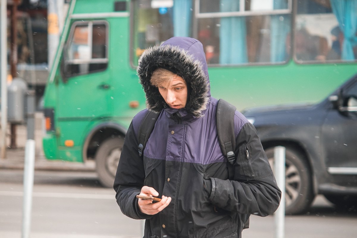 - В смысле 8 марта через неделю?