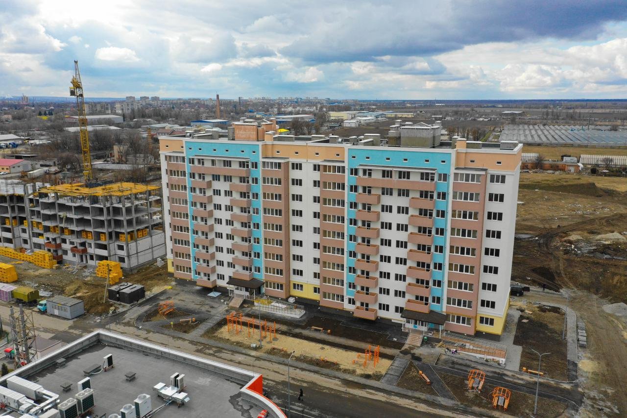 Совсем скоро новострой примет первых жильцов