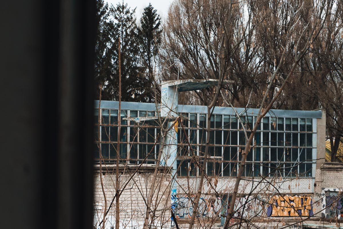 Отныне здесь царит разруха и полная безысходность Отныне здесь царит разруха и полная безысходность