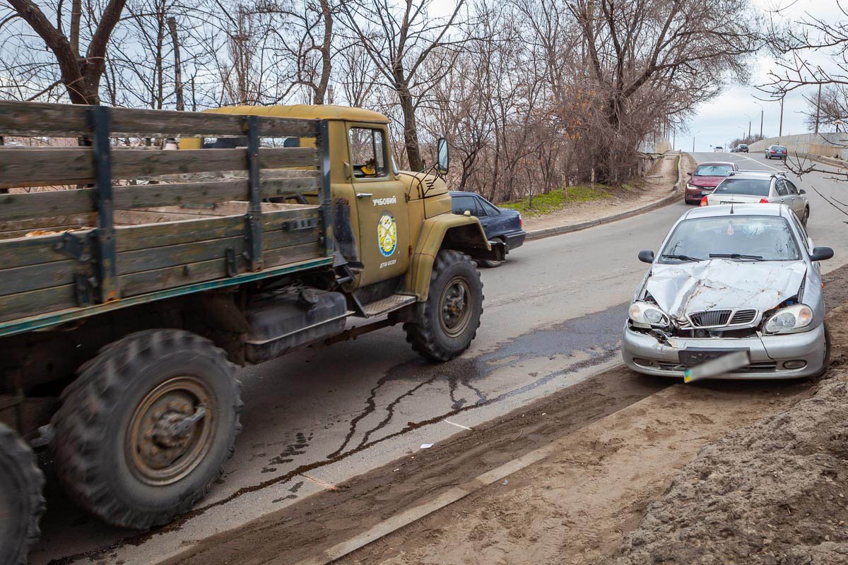 Быстро разъехались Быстро разъехались