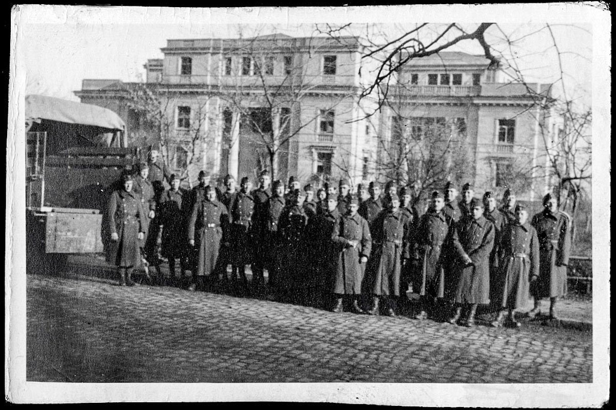 Областная библиотека тогда Областная библиотека тогда