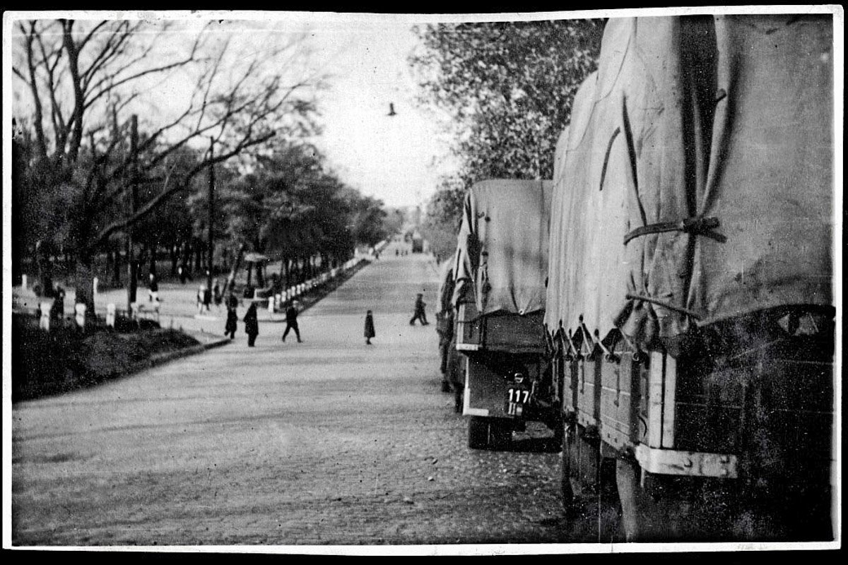 Пересечение Яворницкого и Баррикадной тогда Пересечение Яворницкого и Баррикадной тогда