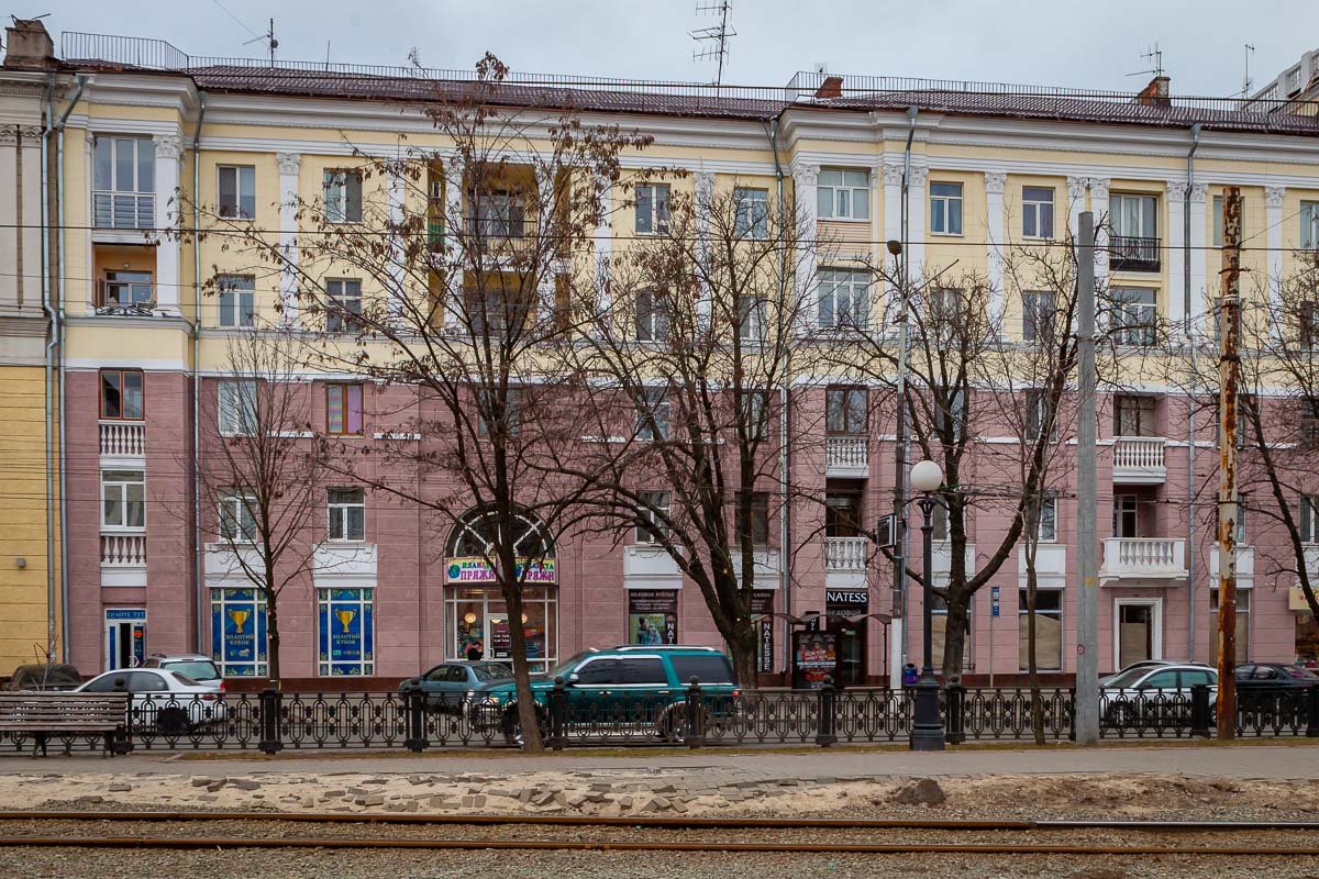 И сейчас И сейчас