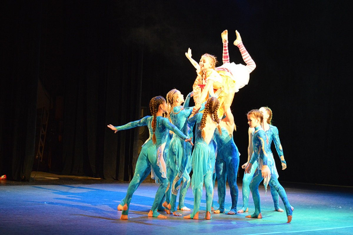 Алиса в стране чудес или в поисках пельменя