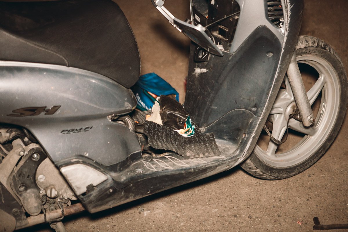 Транспортным средством управлял мужчина в маске