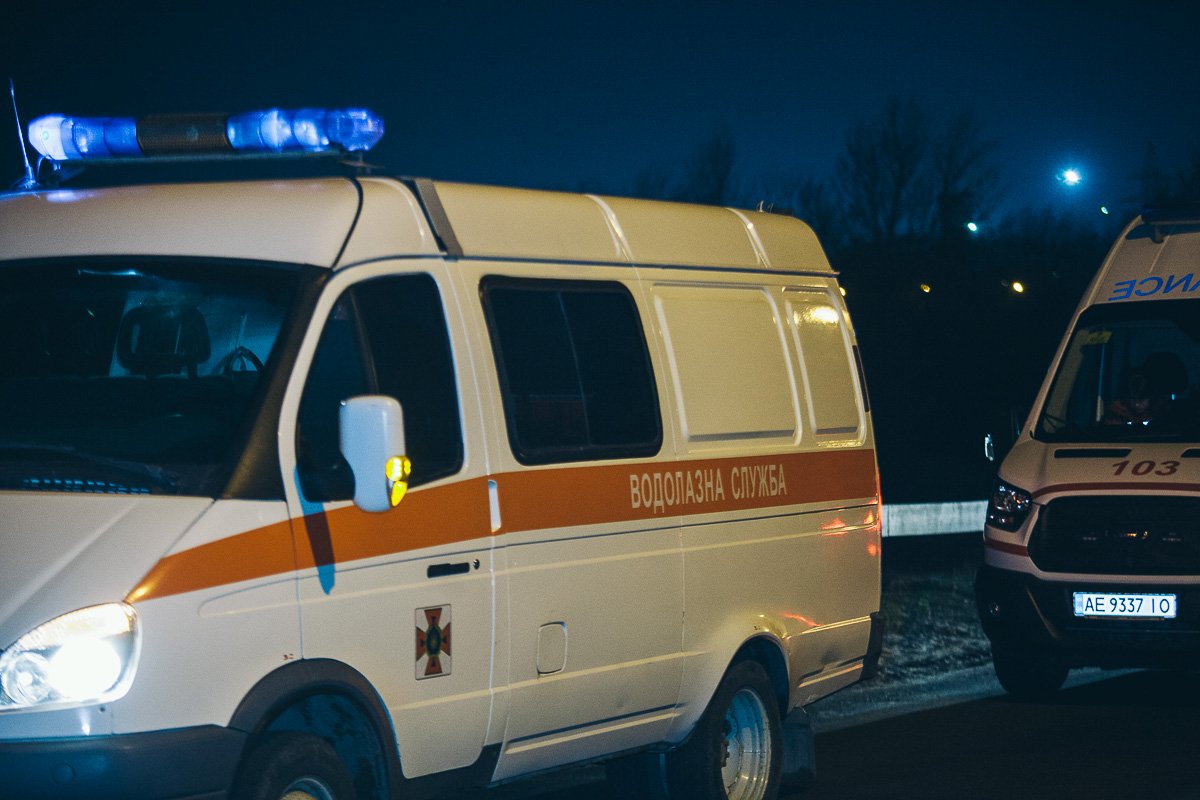 Возможно, девушка не прыгала вовсе Возможно, девушка не прыгала вовсе