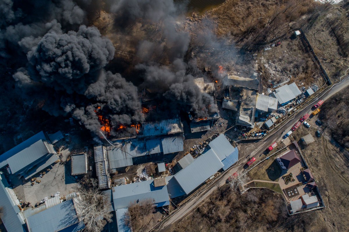 Дым тянуло в Днепр Дым тянуло в Днепр