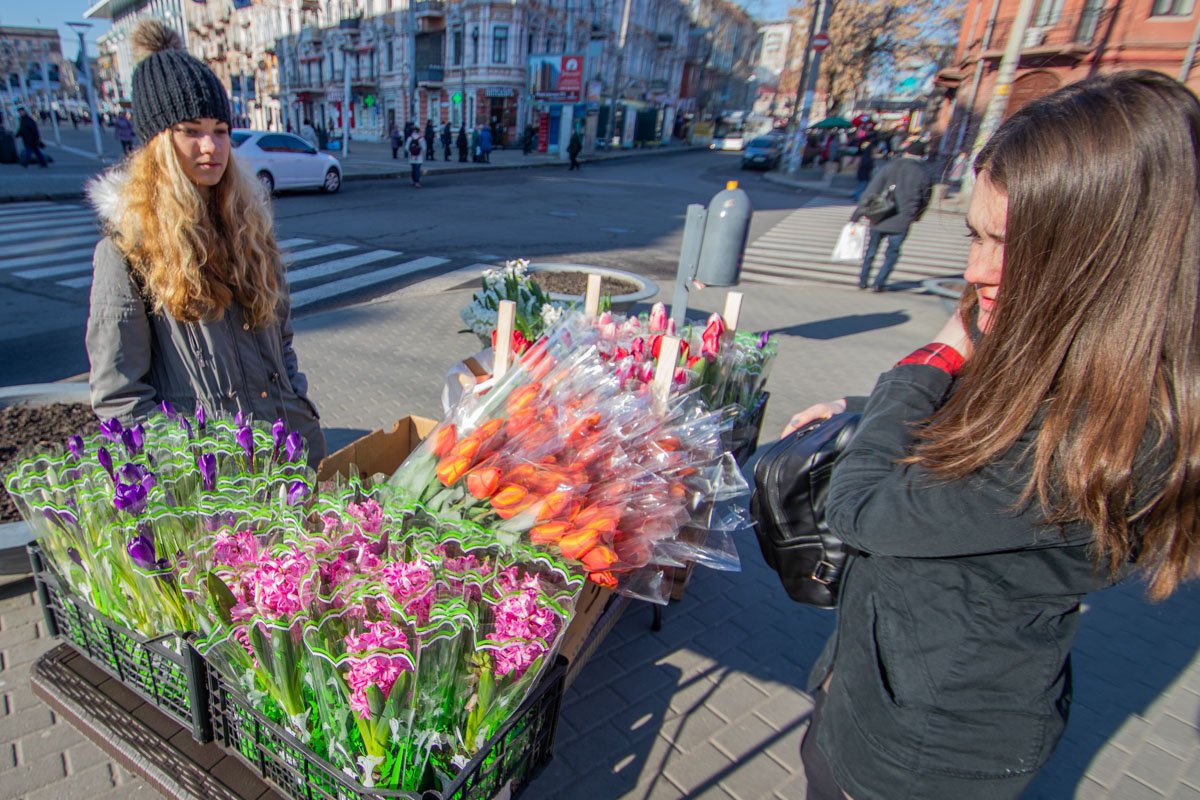 Дарите цветы просто так Дарите цветы просто так