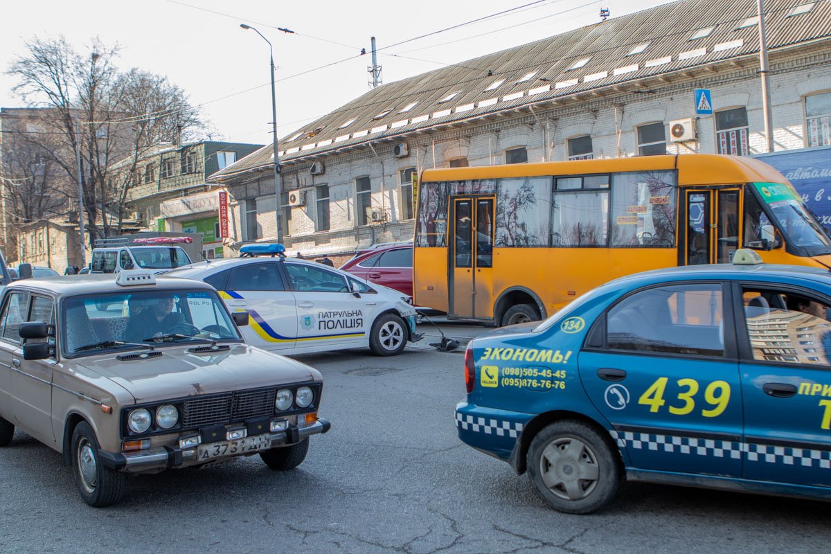 В аварию может попасть кто-угодно В аварию может попасть кто-угодно