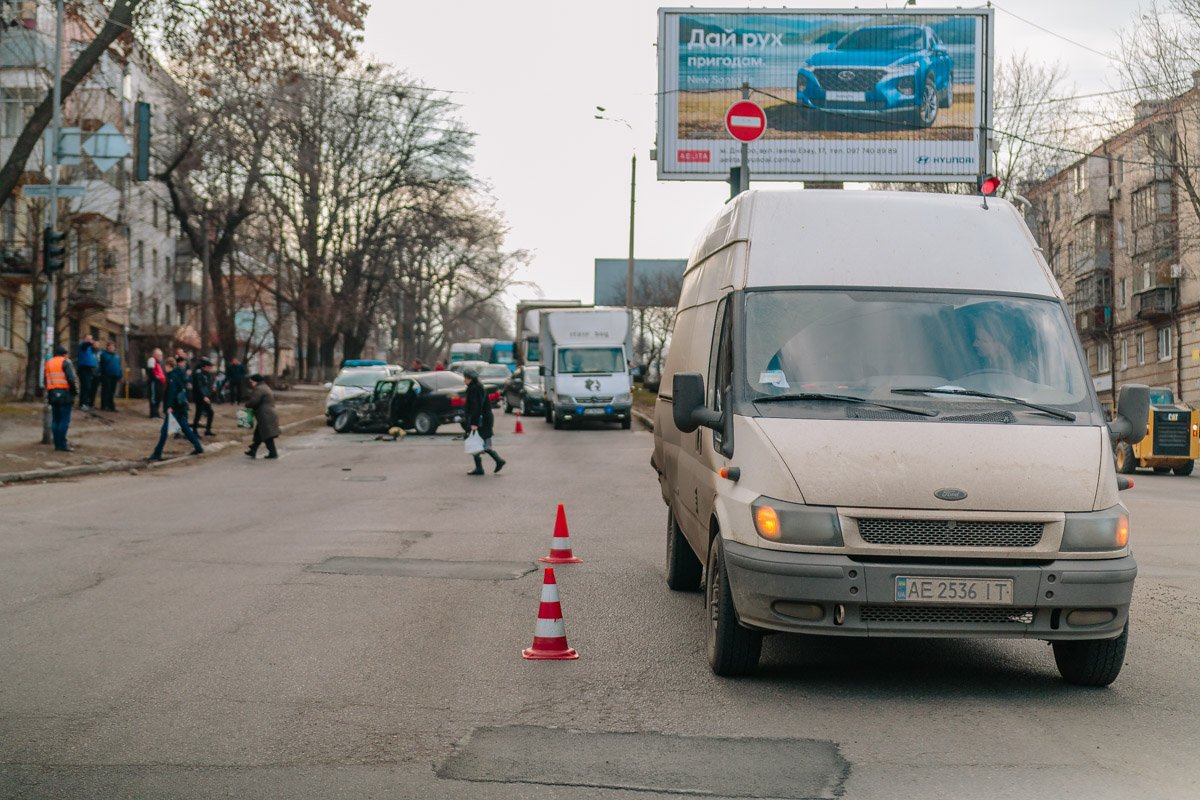 Образовалась пробка в сторону вокзала Образовалась пробка в сторону вокзала