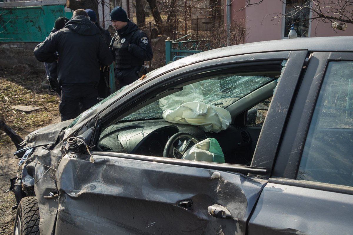 При общении с водителем Hyundai, сотрудники патрульной полиции заметили у него признаки наркотического опьянения При общении с водителем Hyundai, сотрудники патрульной полиции заметили у него признаки наркотического опьянения