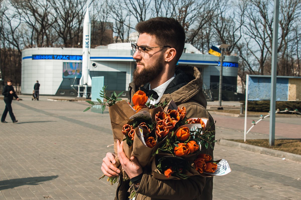 Международный женский день - это еще один повод порадовать прекрасную половину человечества