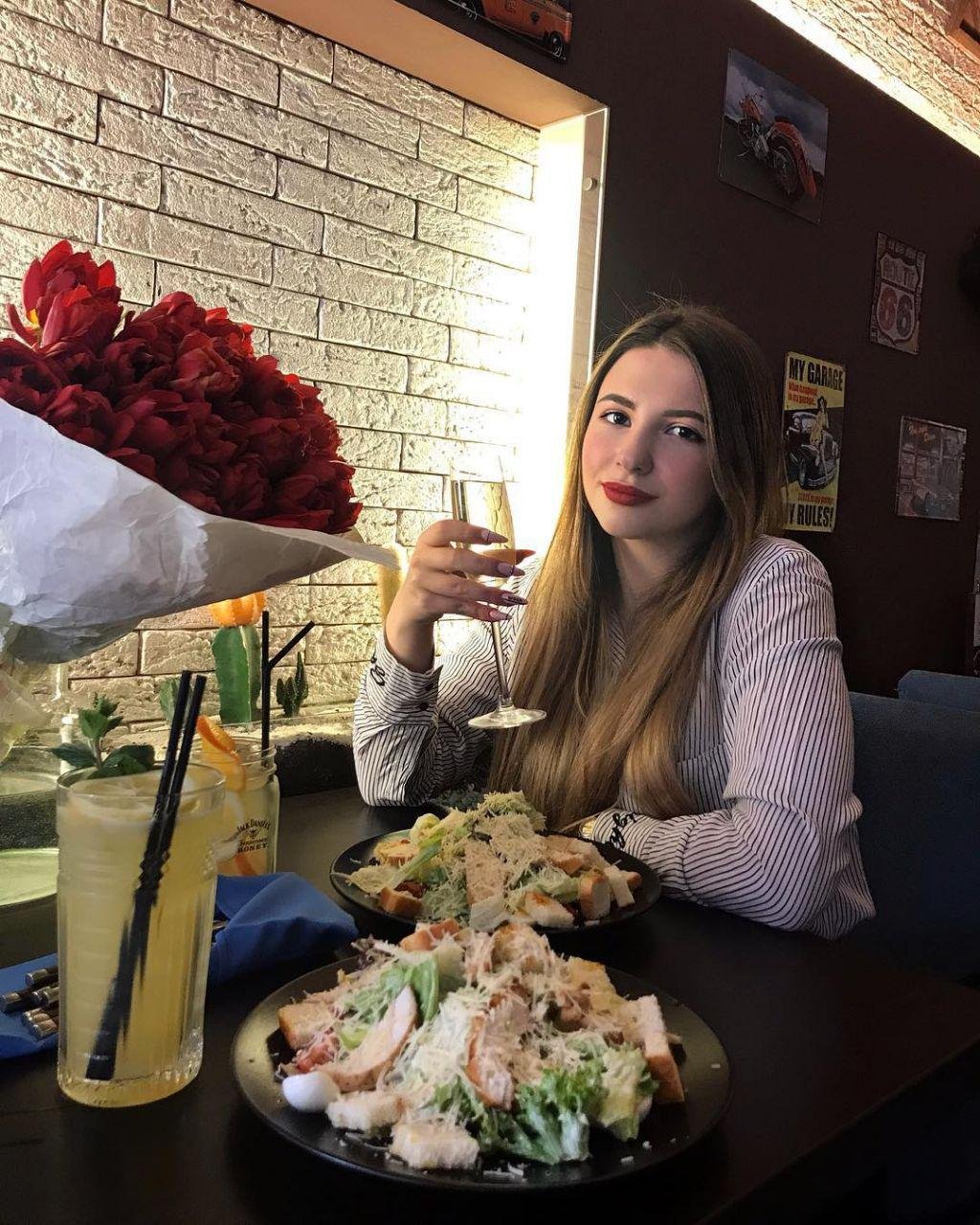 Выпьем за любовь Выпьем за любовь