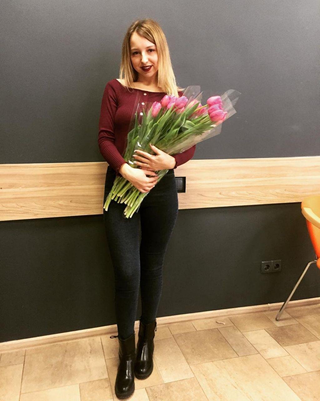 Радовать девушек всегда приятно Радовать девушек всегда приятно