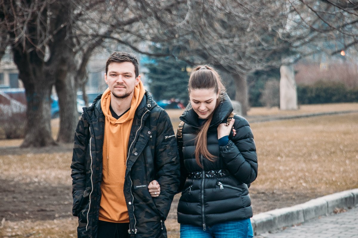 Гулять с дорогим человеком по улицам любимого города - бесценно 