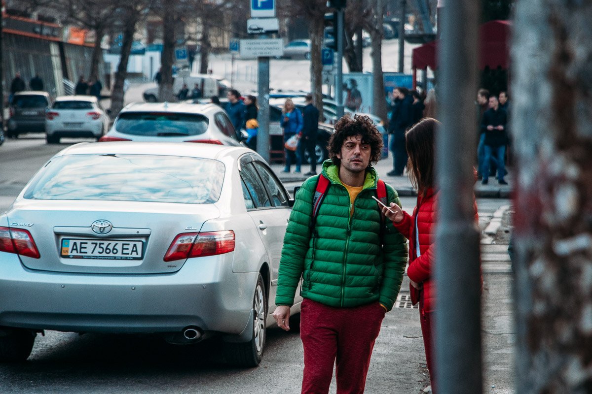 Пора сменить скучные пуховики на яркие куртки