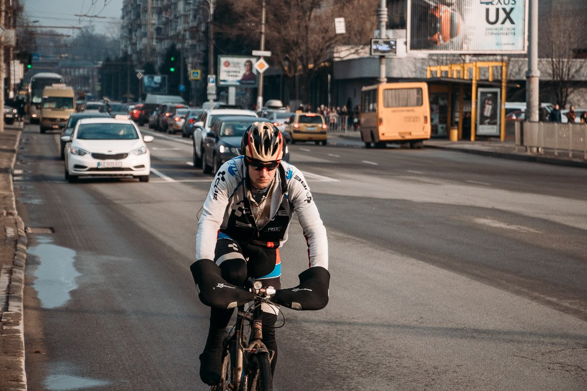 С каждым днем велосипедистов становится все больше