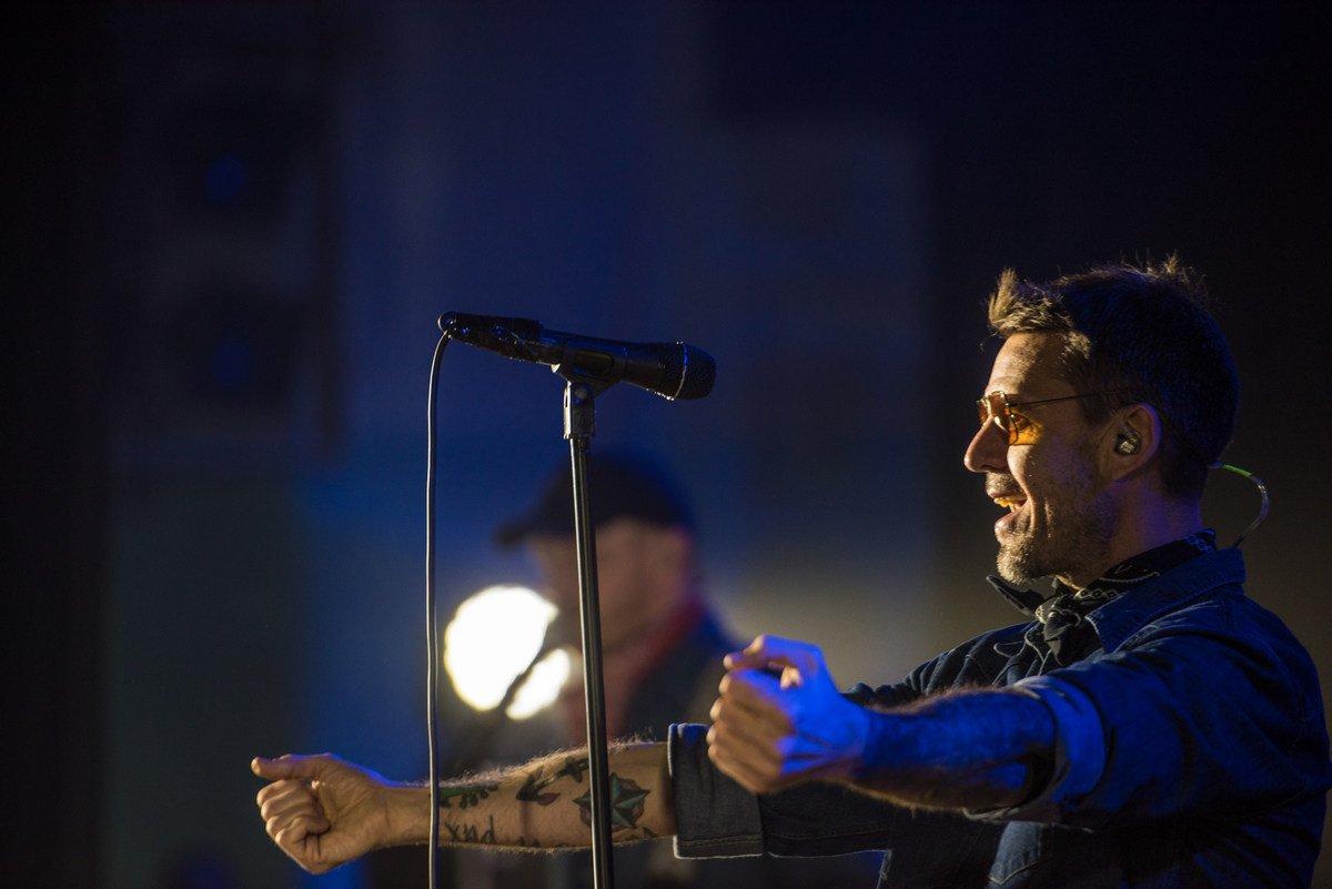 А Сергей Михалок их с благодарностью принимал