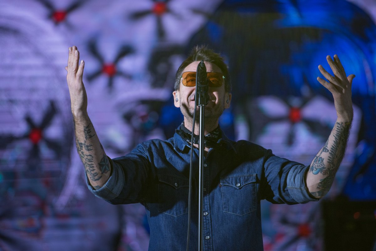 Со сцены прозвучали знакомые многим песни