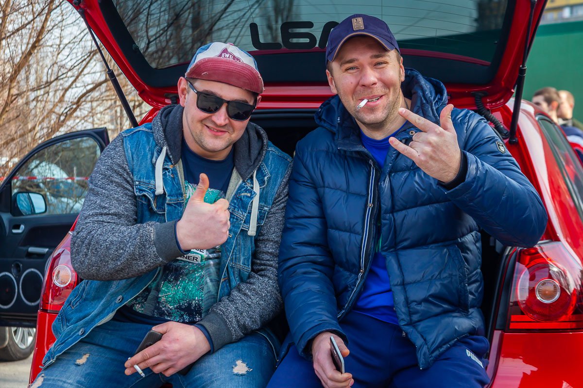 Зрители были рады фотографу Зрители были рады фотографу