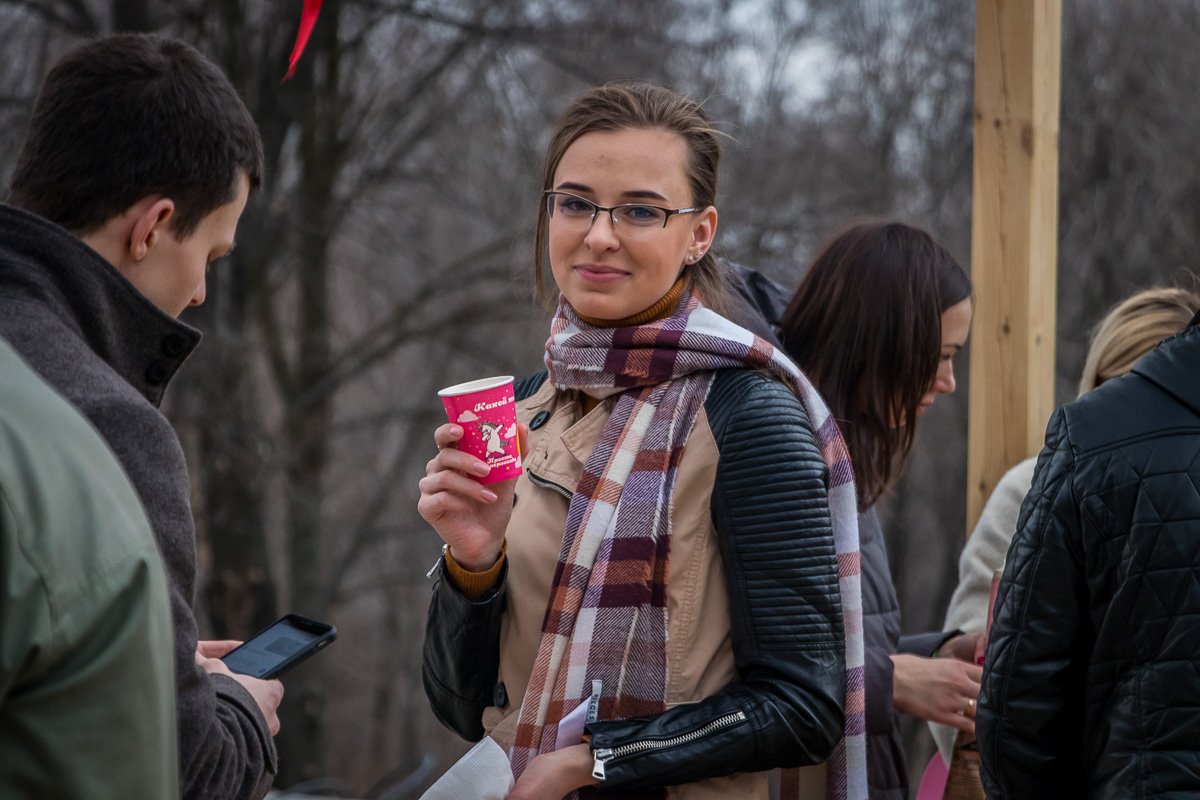 Грейтесь чаем и объятьями