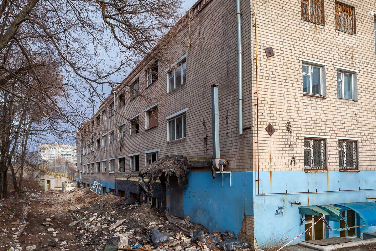 Изначально здание было общежитием Изначально здание было общежитием