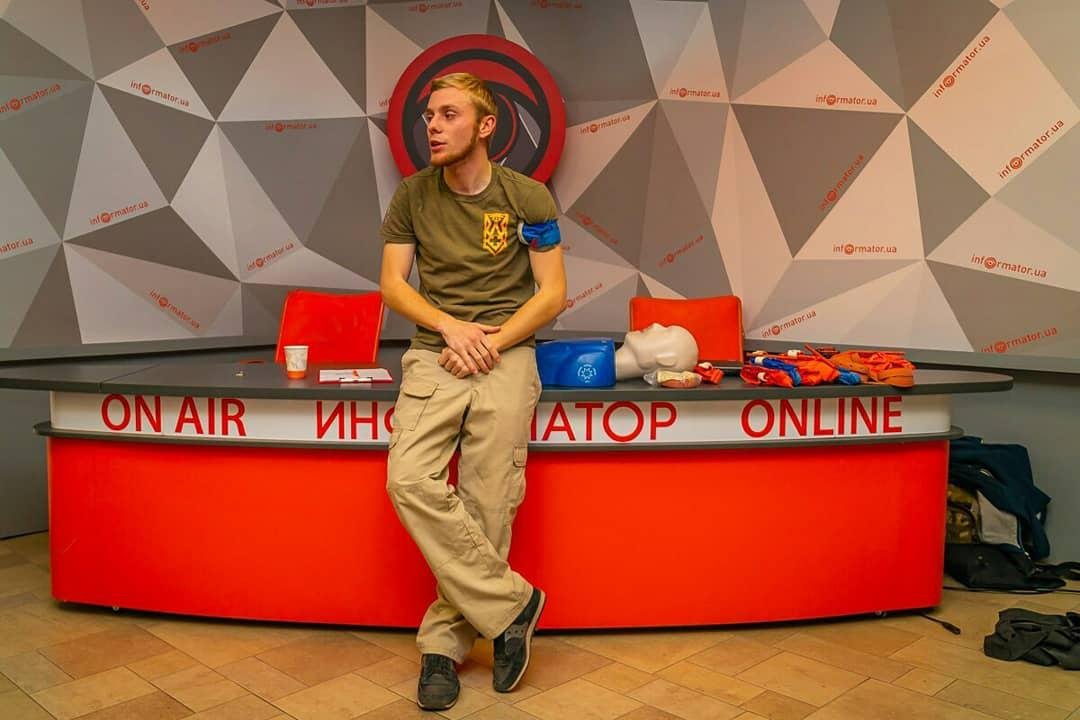 Сейчас Алексей занимается волонтерской деятельностью