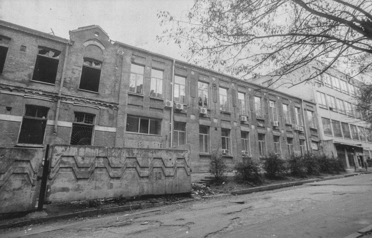 Тут раньше было училище Тут раньше было училище