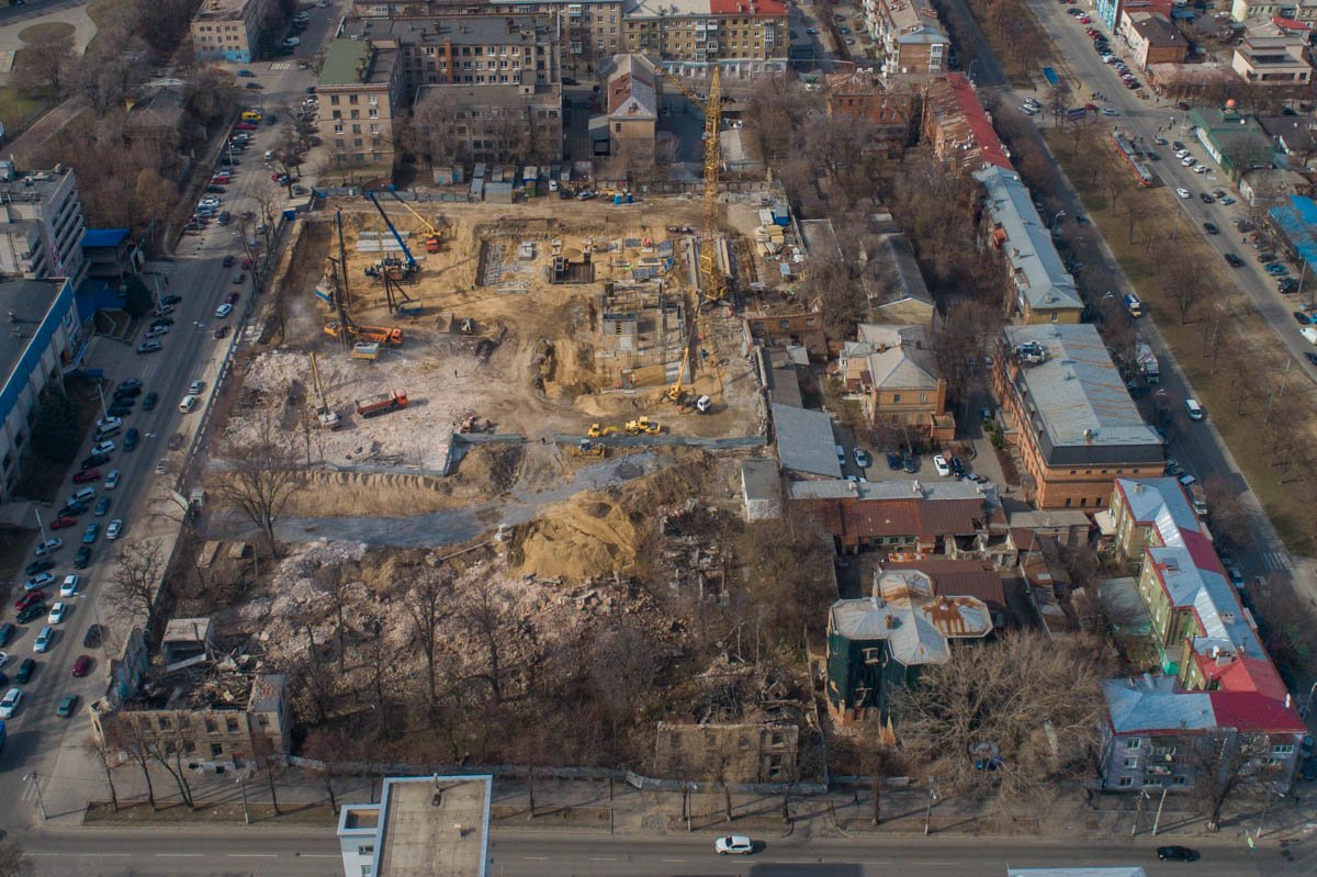 От здания больницы практически ничего не осталось