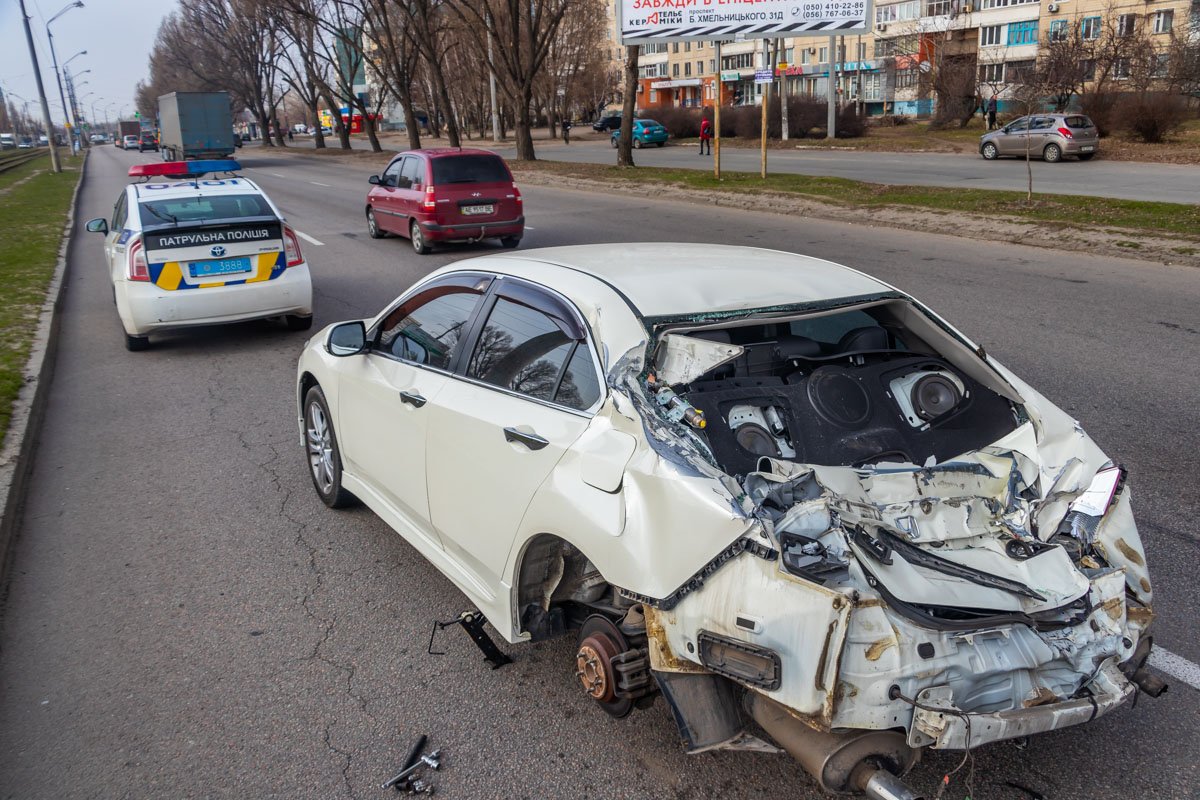 В связи с этим произошло столкновение