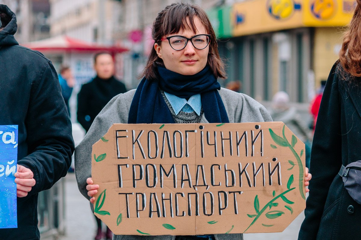 Существует научный консенсус, что текущее глобальное потепление с высокой вероятностью объясняется деятельностью человека