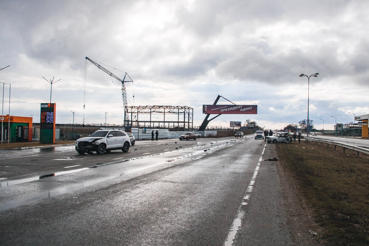 Авария произошла на выезде из Подгороднего