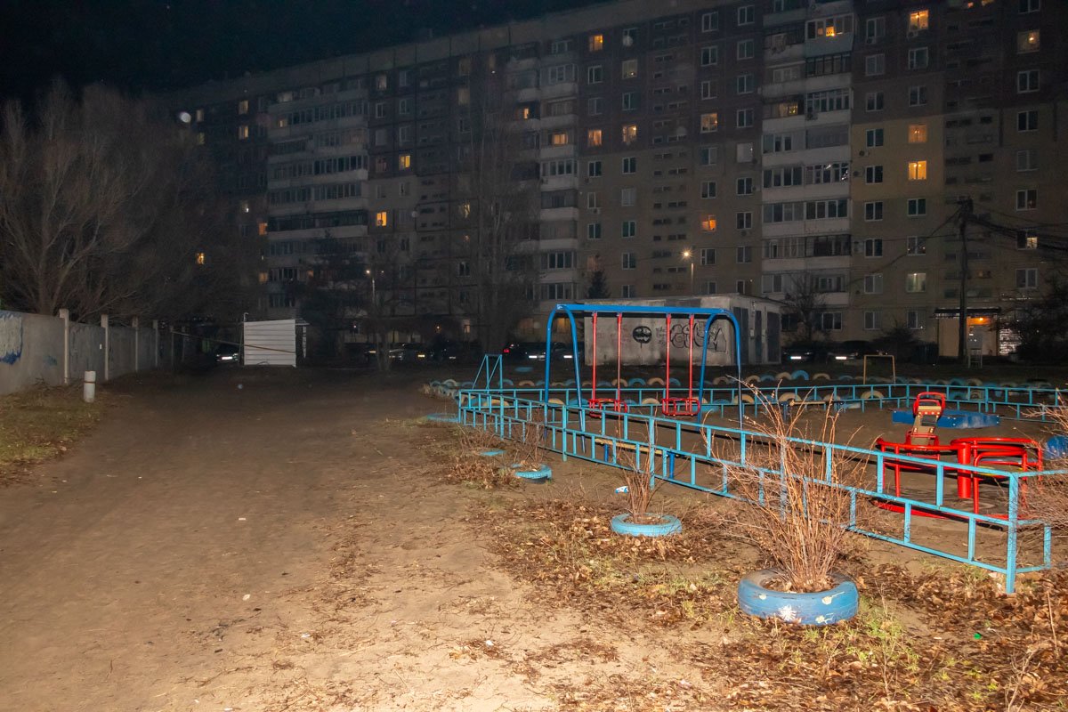 Взрывоопасный предмет лежал возле детского сада №6 Взрывоопасный предмет лежал возле детского сада №6