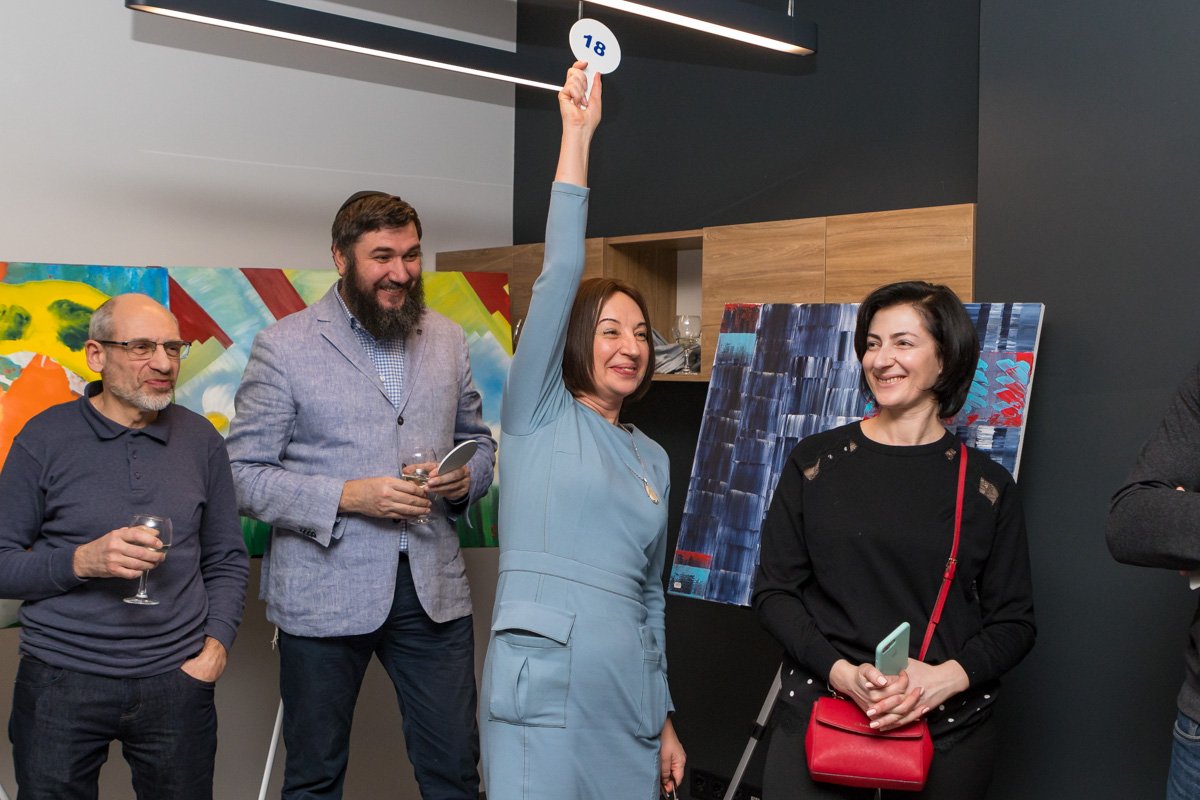 Благотворительный аукцион и яркая вечеринка: банк Concord открыл новое VIP-отделение в Днепре 21