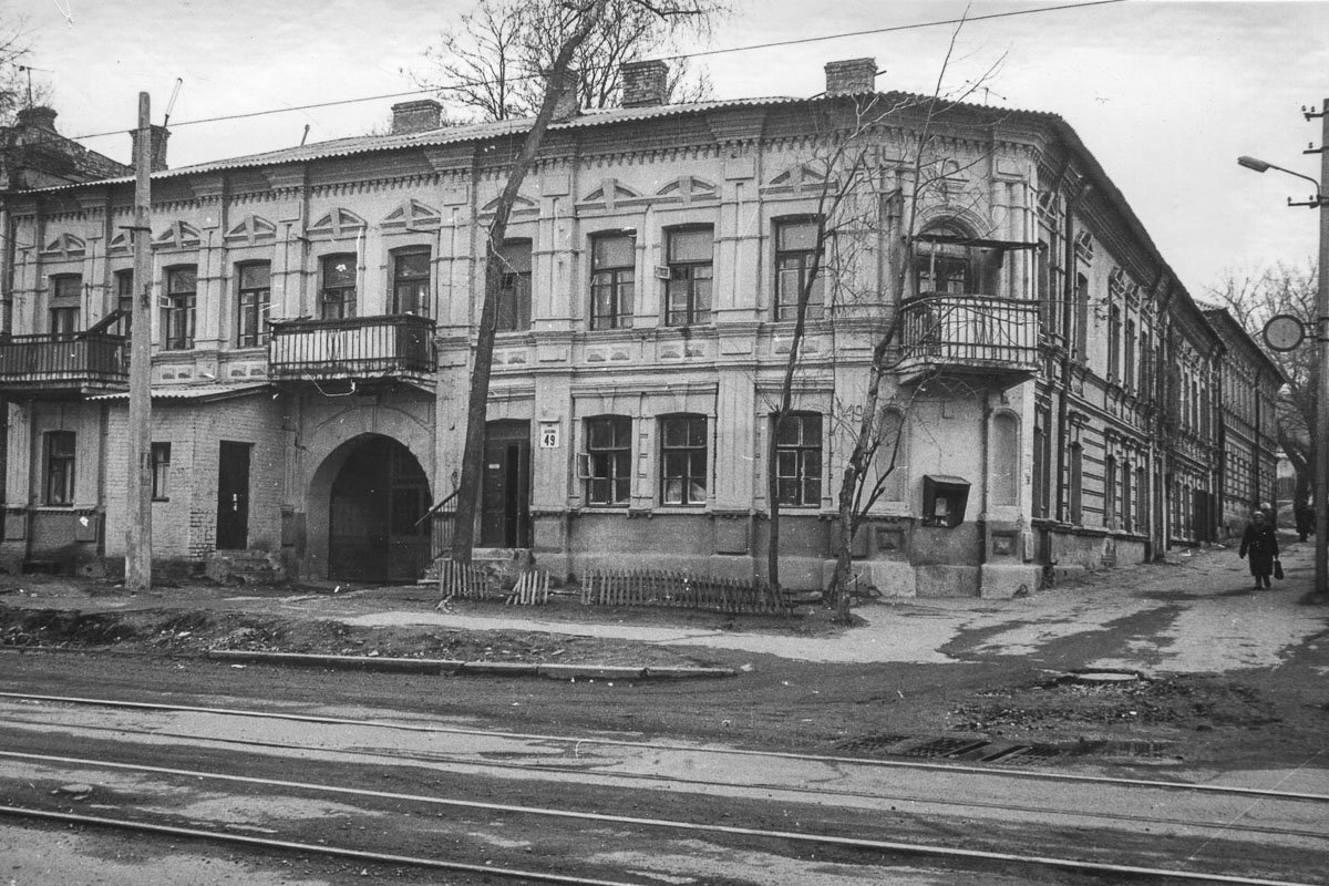 Улица Шухевича, 49, тогда Улица Шухевича, 49, тогда