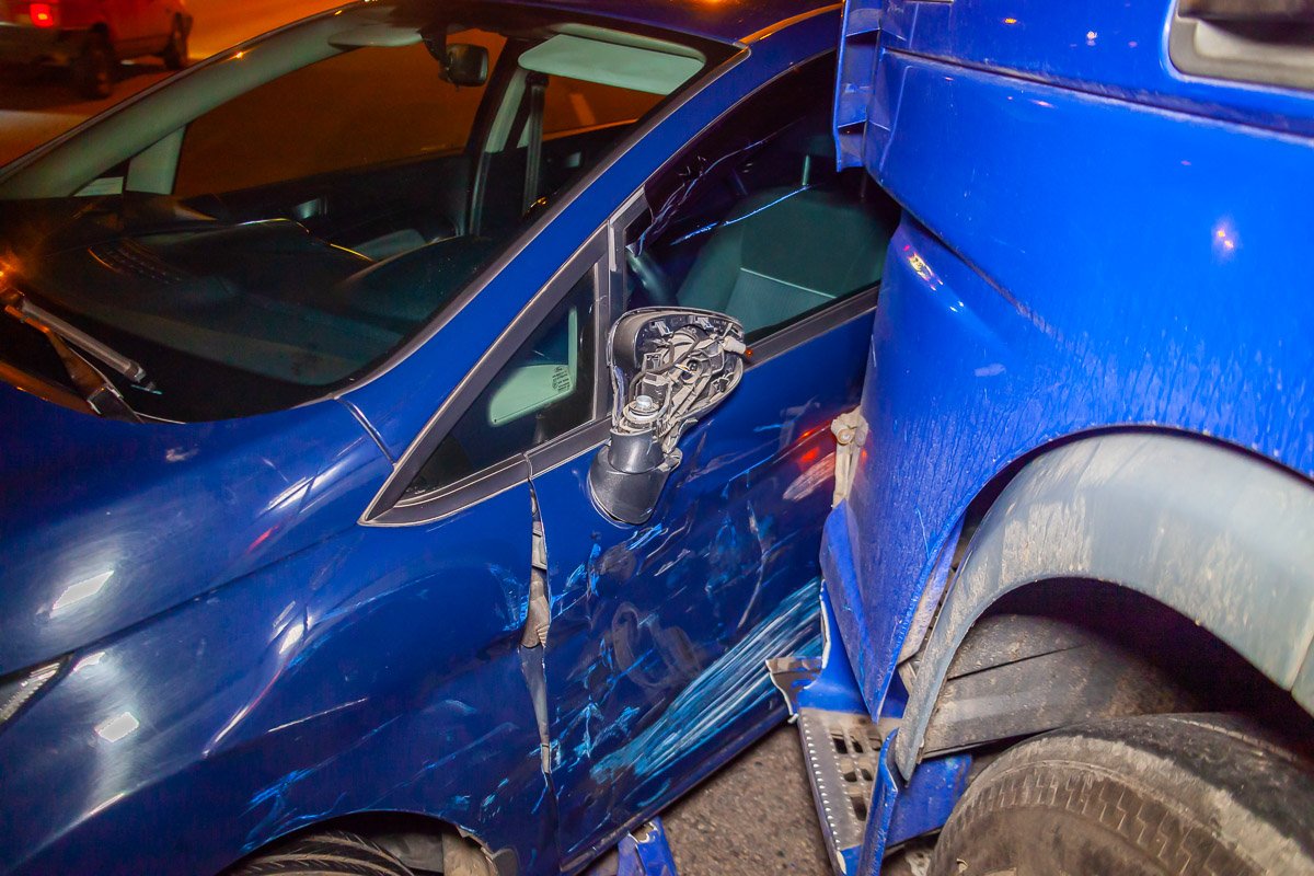 Повреждения Ford Повреждения Ford