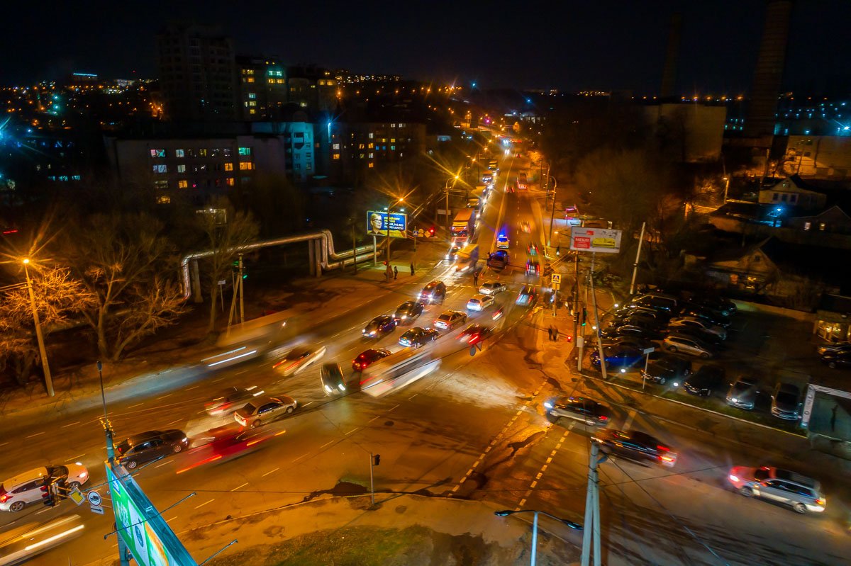 На Космической возле АТБ