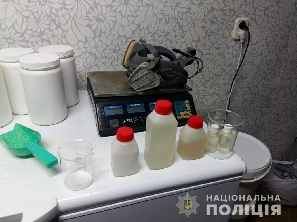 Сейчас правоохранители документируют преступную деятельность группировки