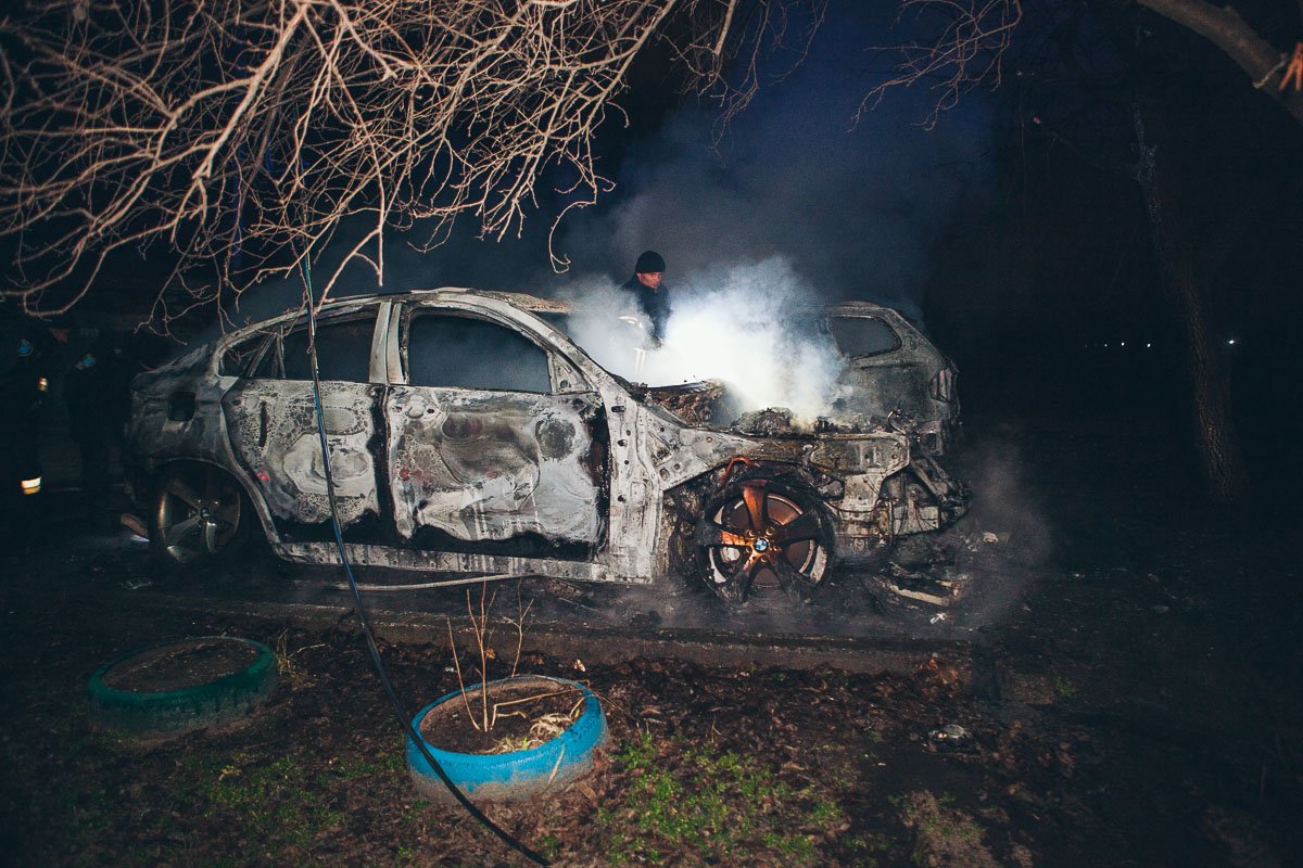Локализовать пожар огнеборцам удалось за 5-10 минут после прибытия Локализовать пожар огнеборцам удалось за 5-10 минут после прибытия