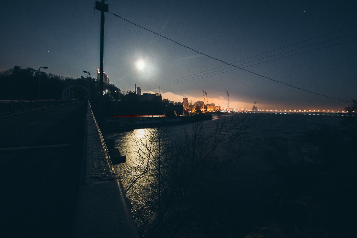 21 марта жители Днепра наблюдали уникальное явление 21 марта жители Днепра наблюдали уникальное явление