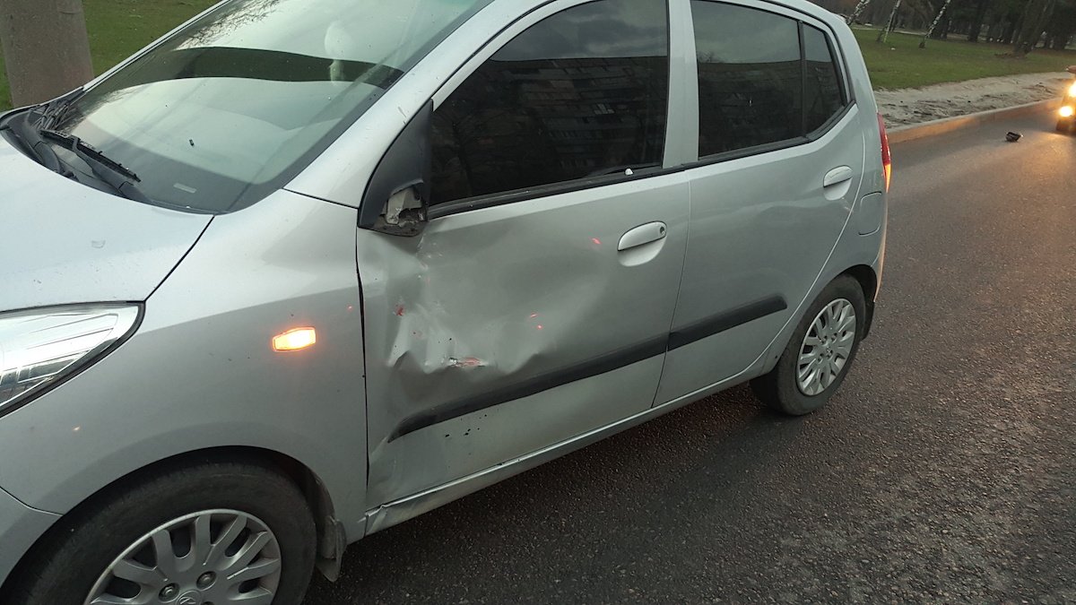 В Hyundai влетел Suzuki В Hyundai влетел Suzuki