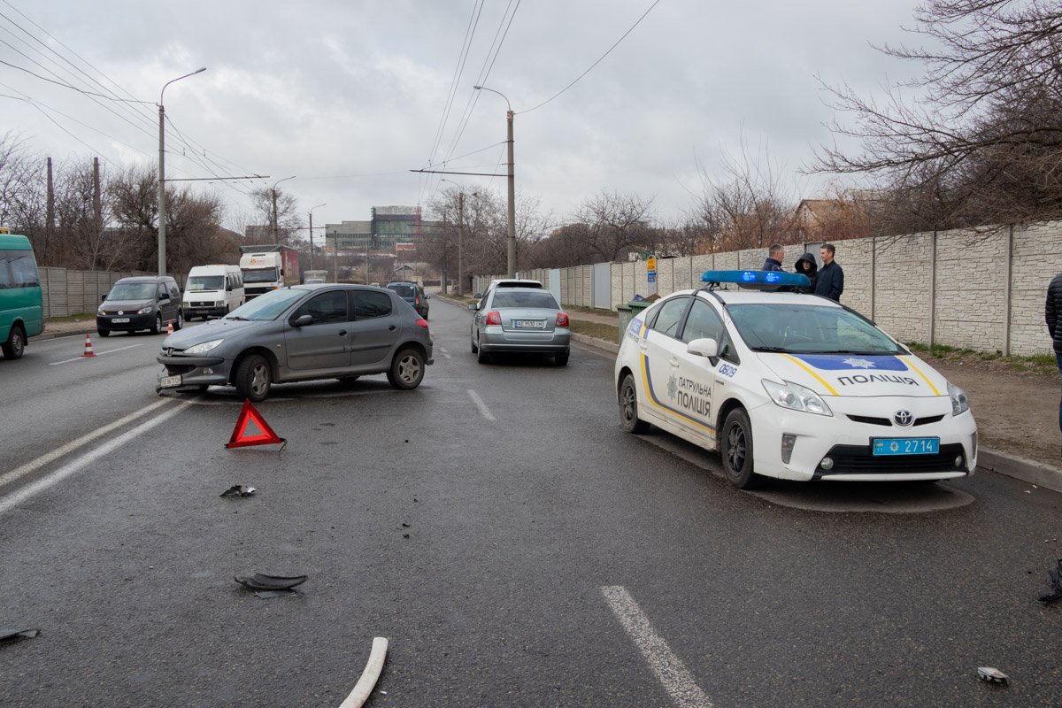 На месте работает патрульная полиция 