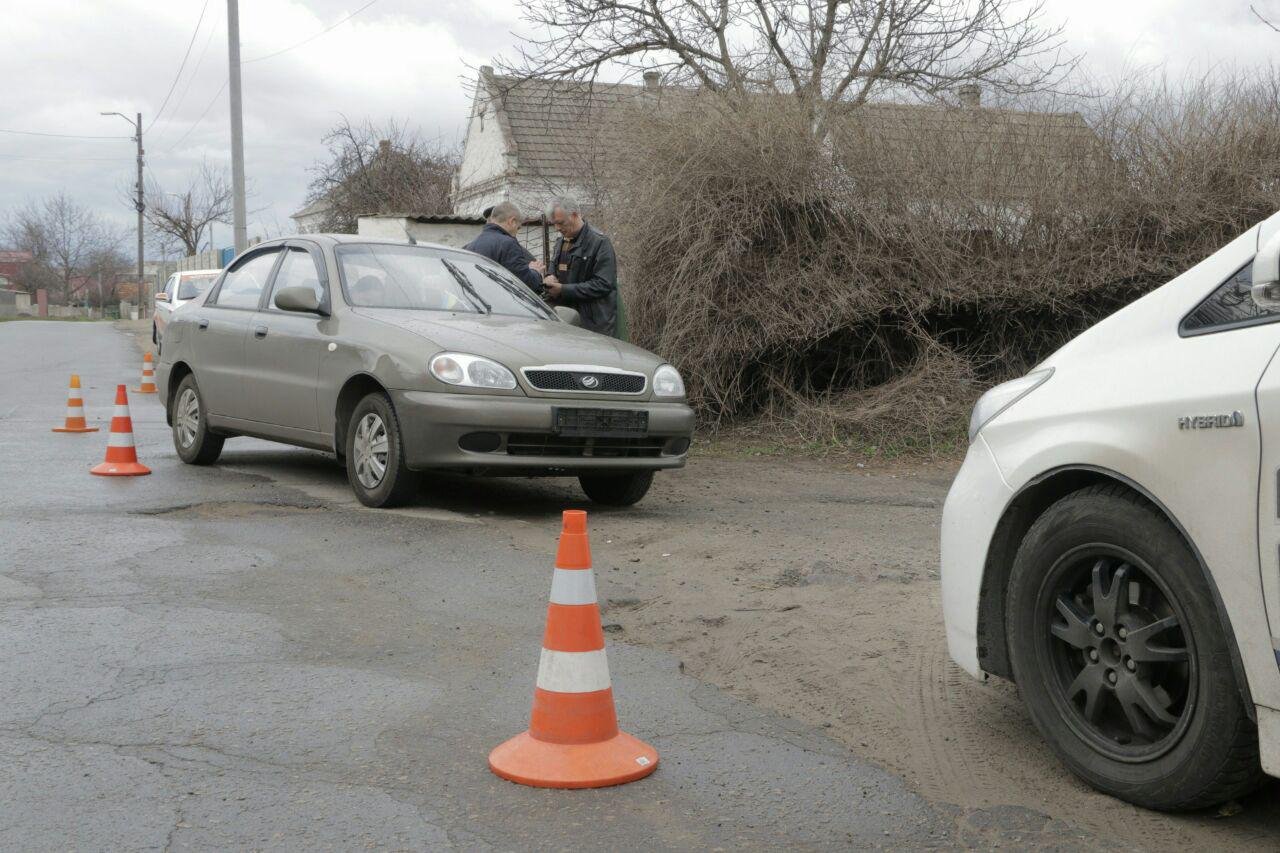 На Доблестной сбили дедушку на велосипеде На Доблестной сбили дедушку на велосипеде