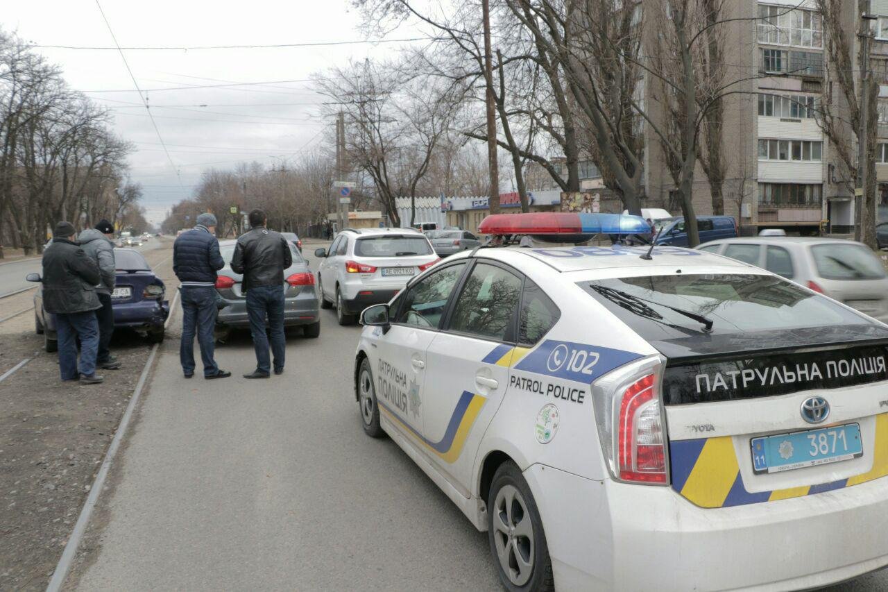 Авария парализовала движение трамваев