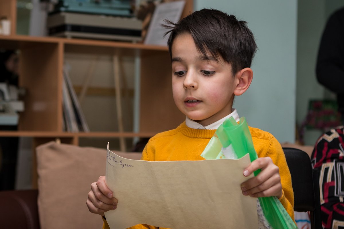 Для присутствующих также выступали дети  Для присутствующих также выступали дети