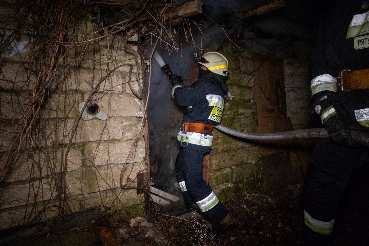Предварительно, пострадавших нет