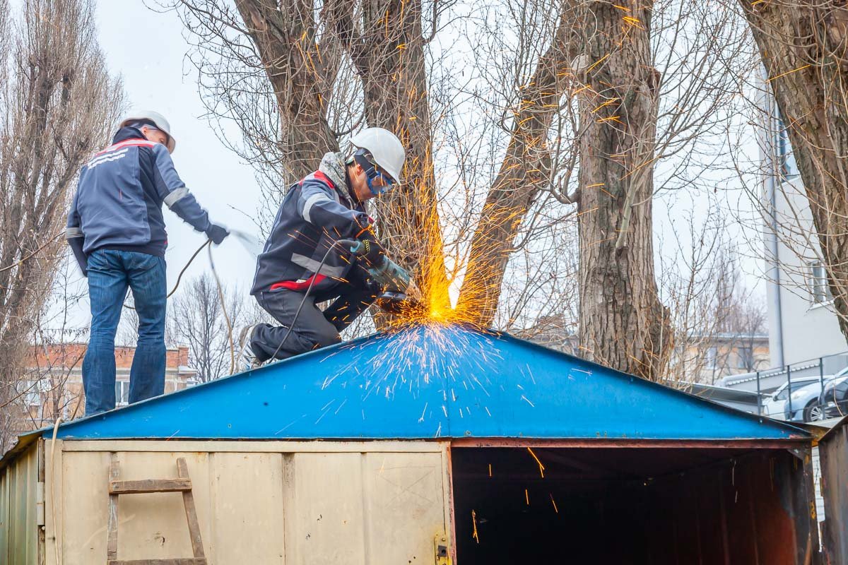 Проводят демонтаж