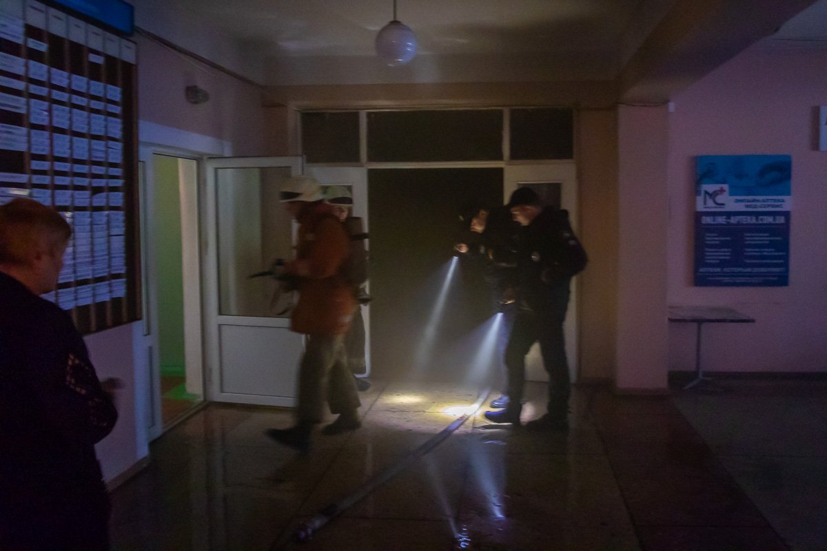 В помещении было сильное задымление 