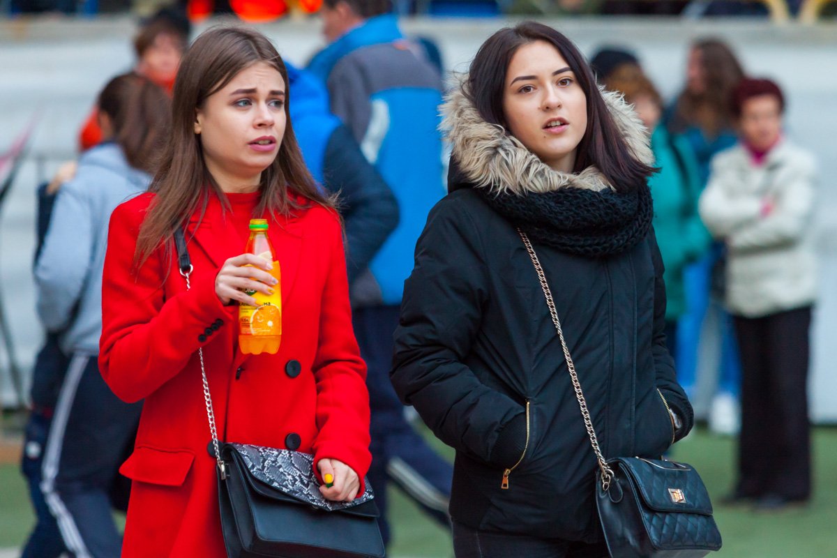 Червоний - то любов Червоний - то любов